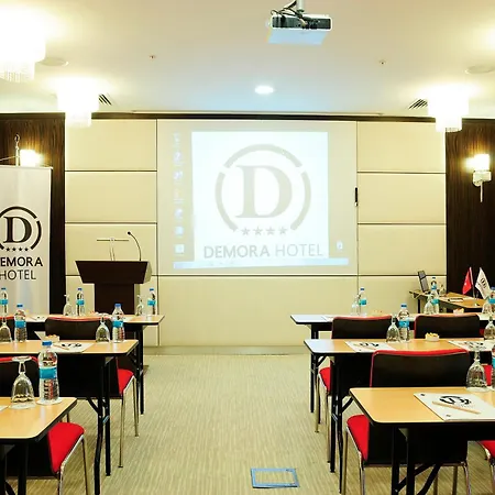 Hotel Demora